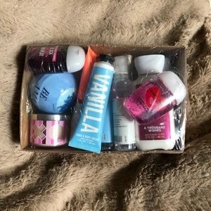 Bath and Body Works mini products